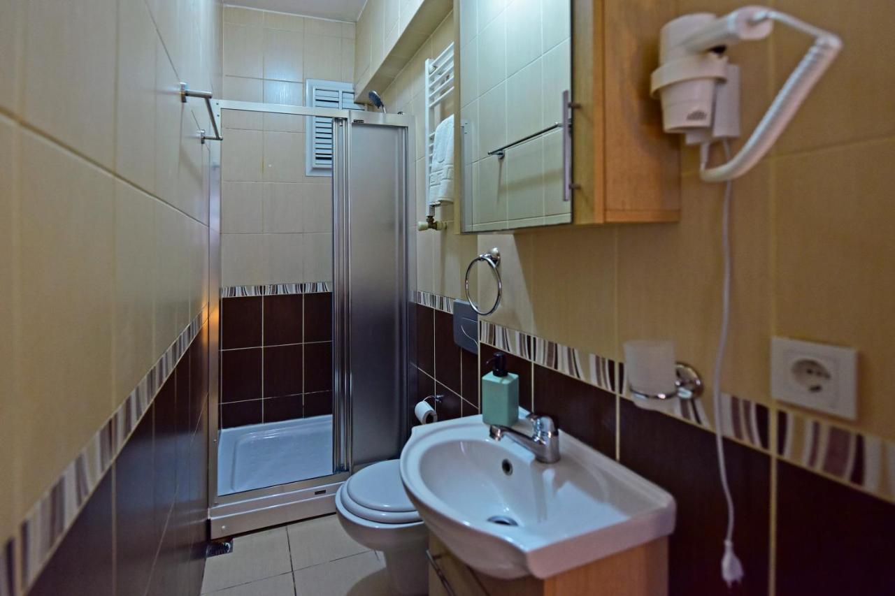 Sunshine Taksim Suite Istanboel Buitenkant foto